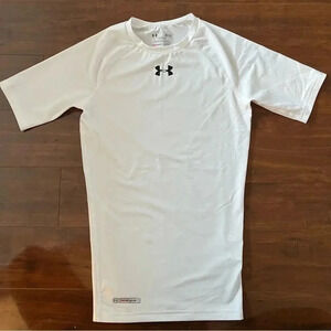 Under Armour tshirt